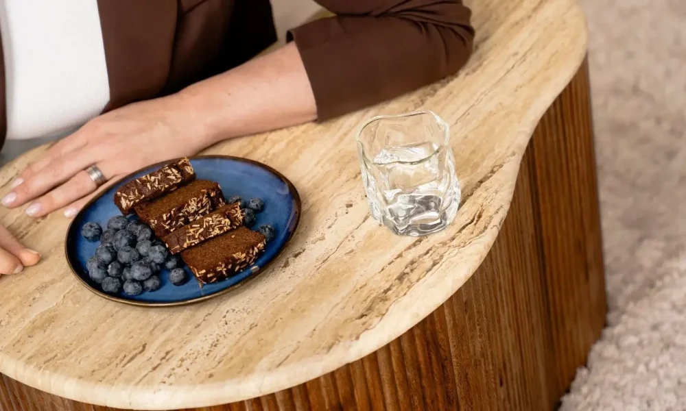 77f67e176e87b68c548e3fd423bcfd21-1